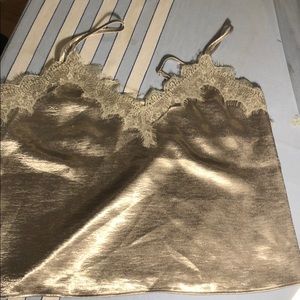 Forever 21 Tops - Forever 21 shiny tank Forever 21 Tops - Forever 21 shiny tank